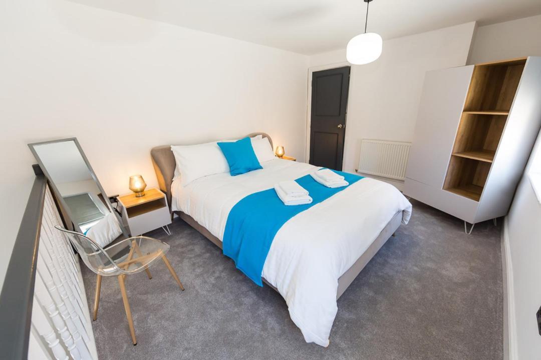 Coastline Villas - Heart Of Redcar 1 & 2 Bed New Apartments, Ideal For Contractors And Holidayers Room photo